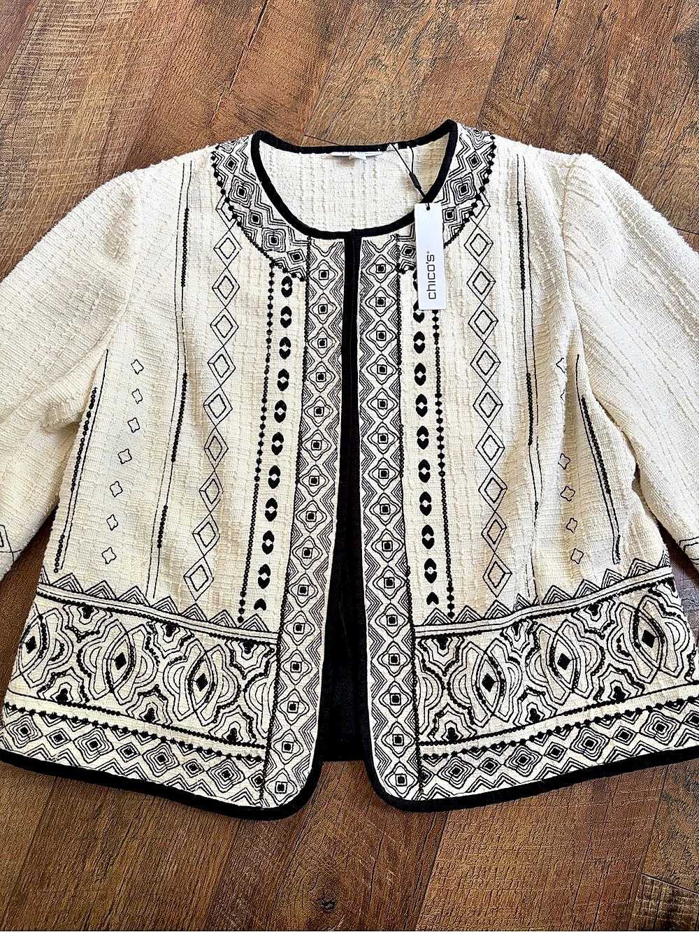 Chico's Embroidered Tweed Nordic Sequin Jacket in Cream & Black Size Large 2